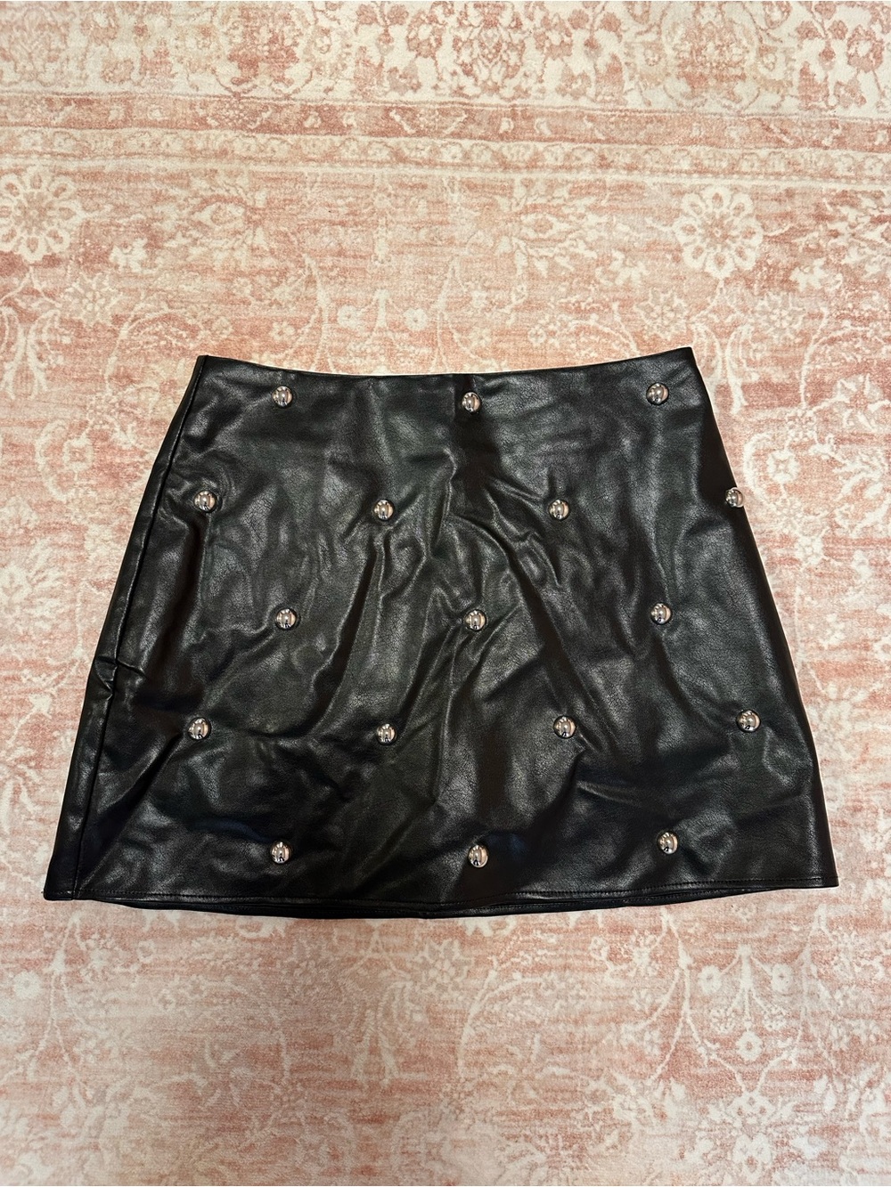 NWT 🖤 Commense Leather Studded Skort - Picture 2 of 10
